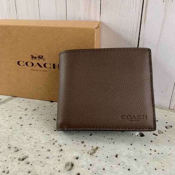 NWT COACH COMPACT ID WALLET IN SPORT CALF LEATHER - Picture 1 of 6